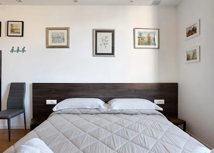 L'affittacamere Di Evy 3* Λα Σπέτσια