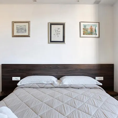 L'affittacamere Di Evy 3* La Spezia